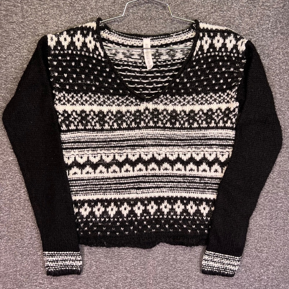 Aeropostale Fair Isle Sweater Womens M Black White Knit V-Neck Wool Blend Cozy